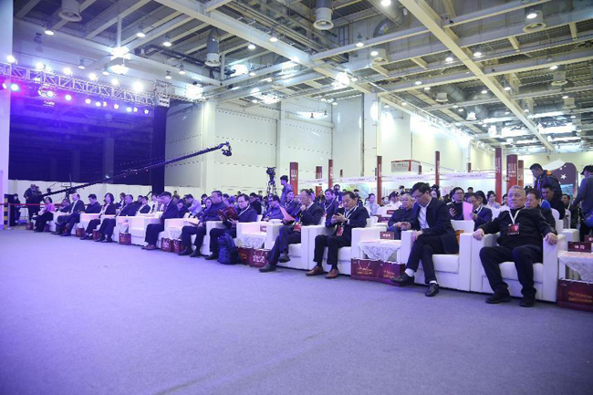 行业领导嘉宾见证助力 “丝绸苏州2023开幕式”圆满举行