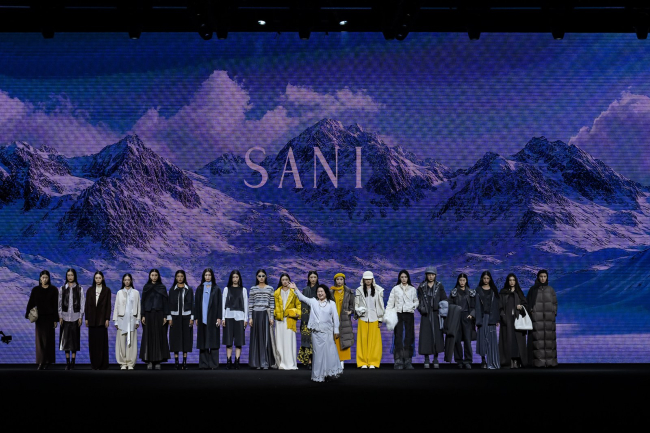 SANIӰ־ | 㶫ʱװSANI֯ůؾ