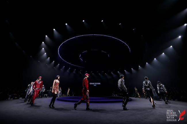 法式设计+柯桥面料，中法时尚绽放2025柯桥时尚周