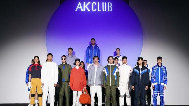 AKCLUB上海时装周2022春夏大秀--